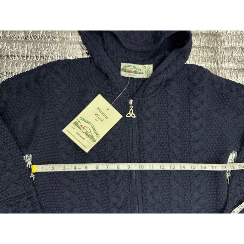 Aran Crafts Ireland Merino Wool Cable Knit Hooded Zip Cardigan Navy Blue Medium - Picture 3 of 7